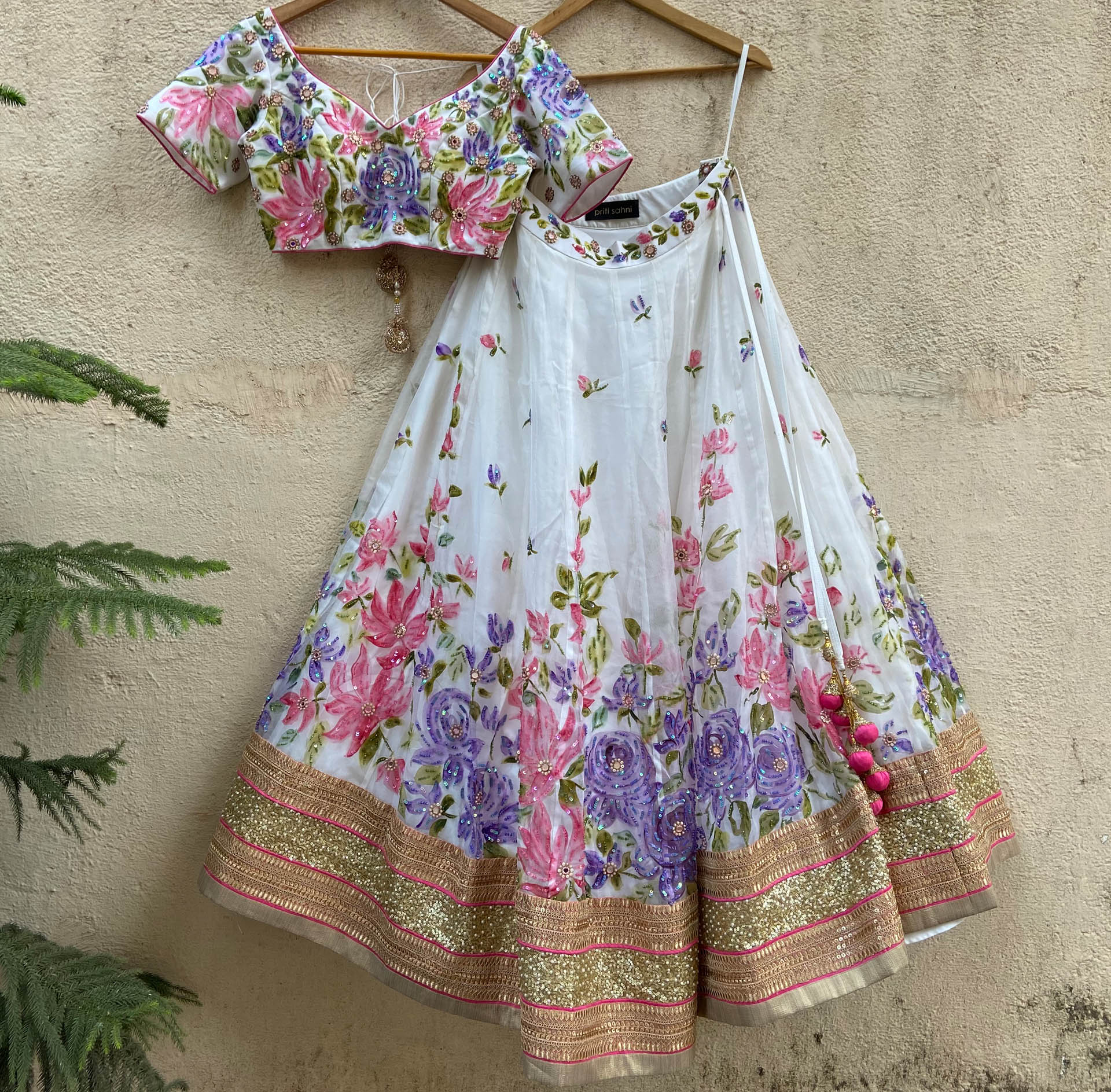 Ivory Handpainted Bridal Lehenga Set image 4