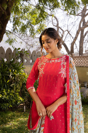 Coral Georgette  Kurta Set image 2