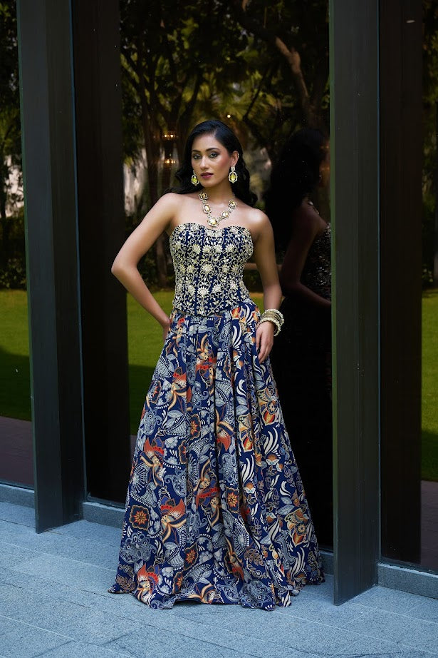 Shanaya Corset Lehenga Set image 3