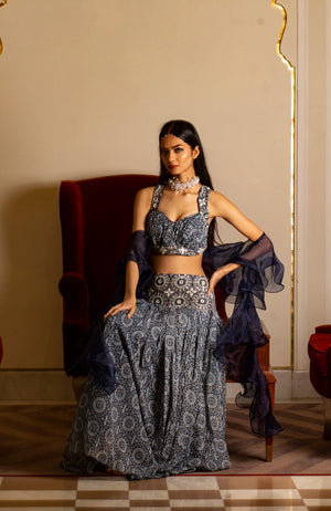 Blue Printed Broad Belt Skirt Set image 3