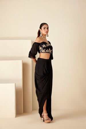 Off-Shoulder Zardosi Detail Cocktail Saree image 3