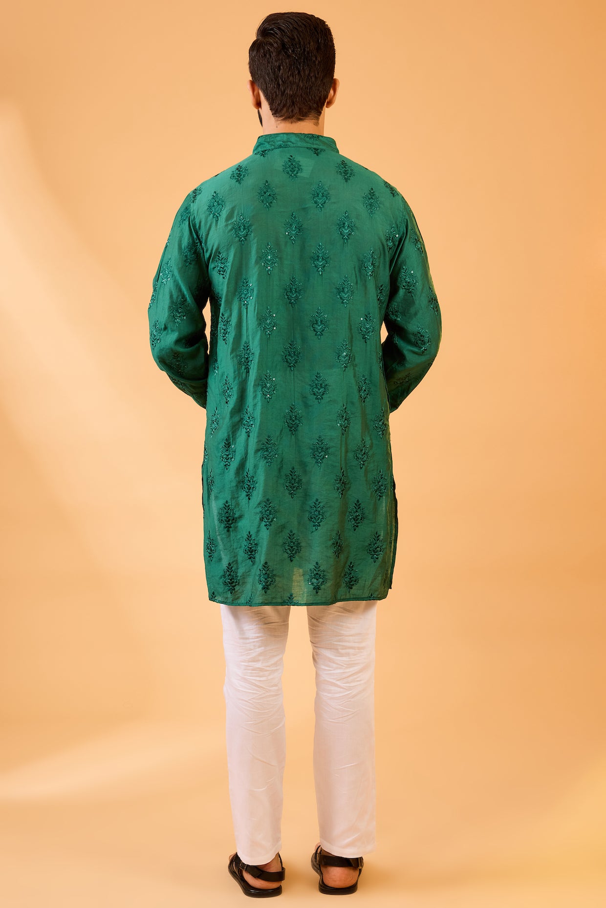 Emerald Green Floral Embroidered Kurta Set image 3