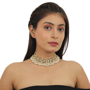 Light Green Choker Necklace Set image 3