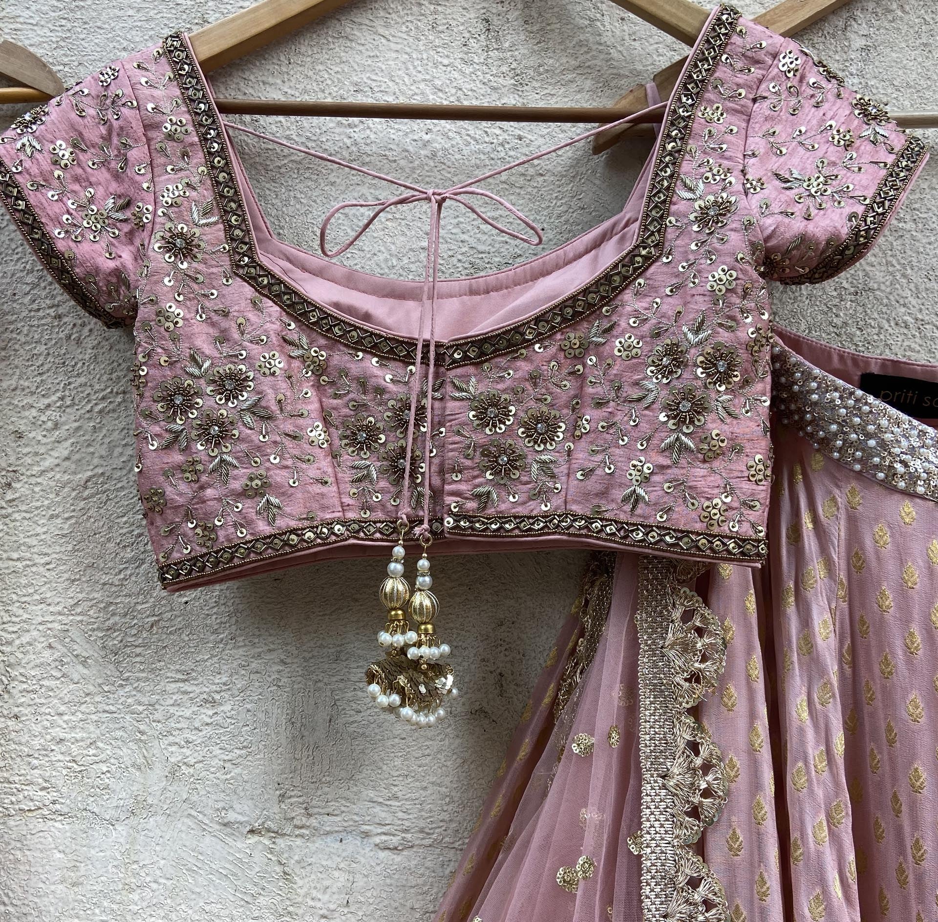 Nude Pink Embroidered Lehenga Set image 3
