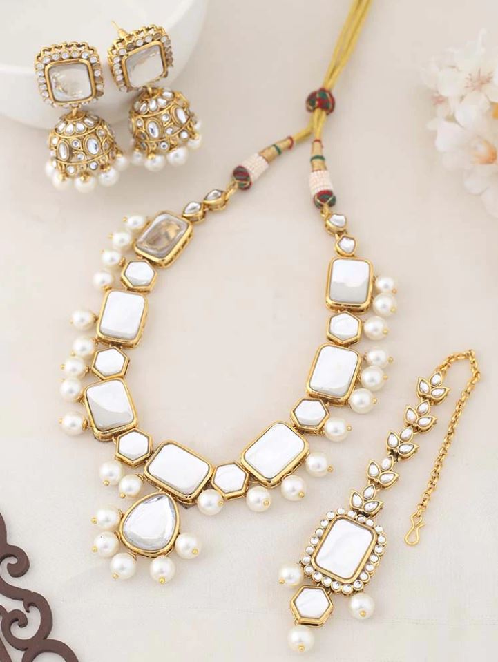 Ivory Stone Pearl Set image 1