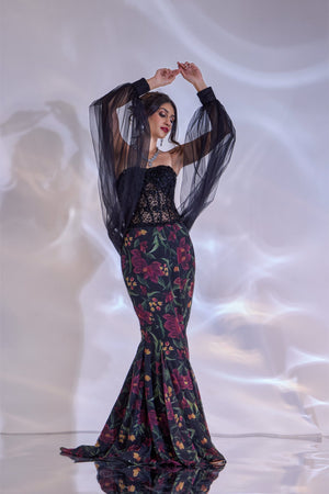 Selena Mermaid Trail Skirt Set - M image