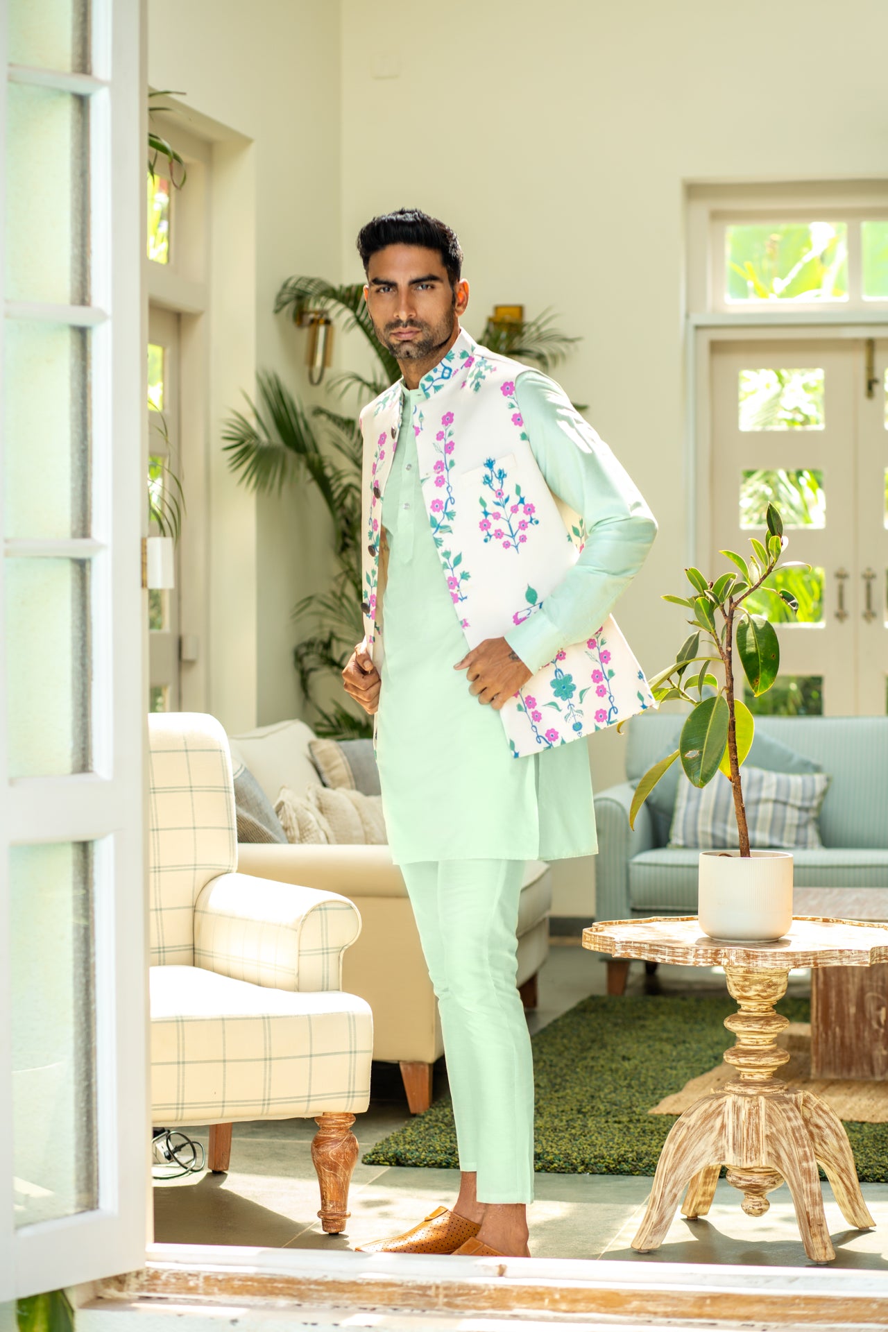 Floral Print Bundi Jacket with Kurta Set image 1