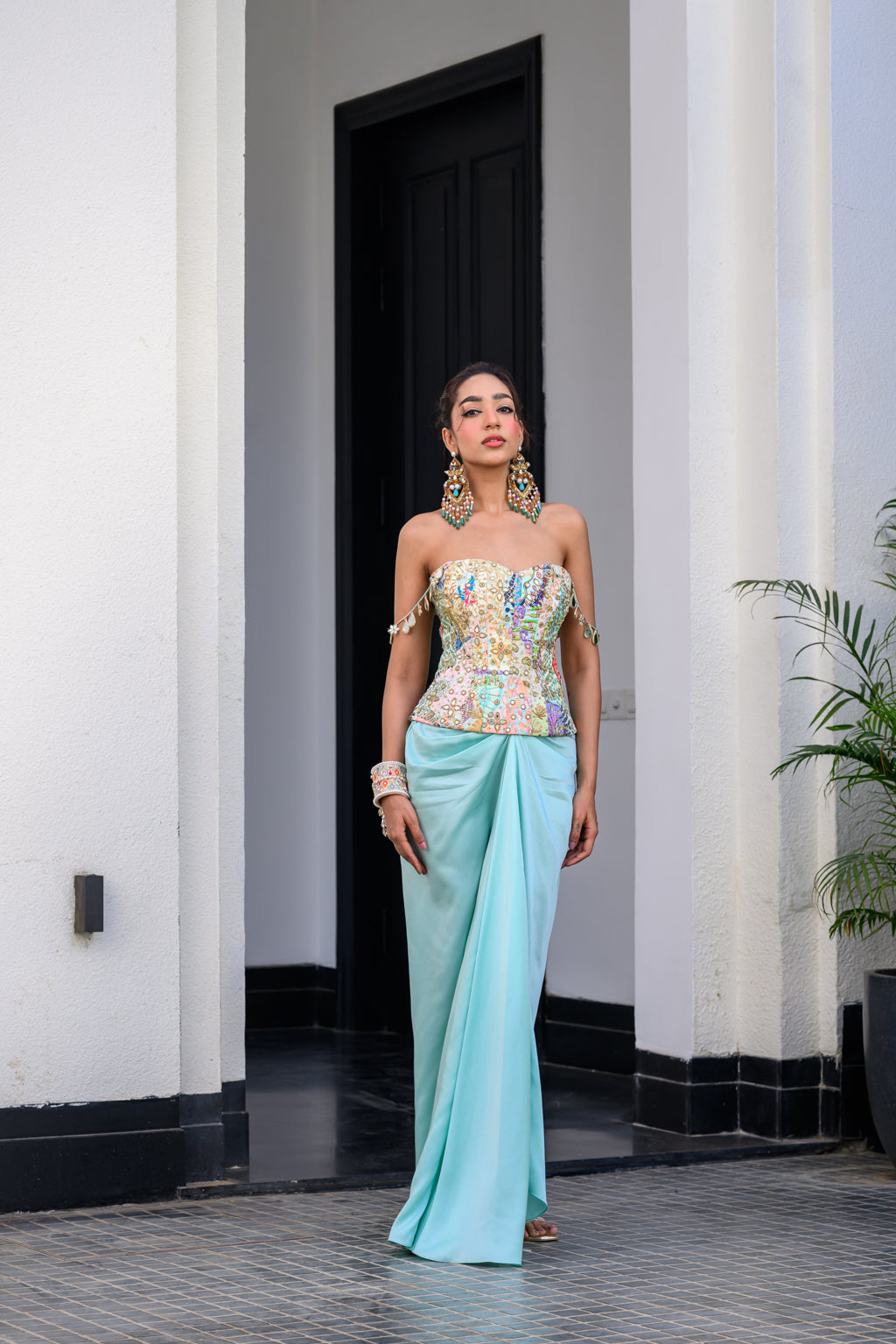 Gardenia Highlighted Corset With Skirt image 0
