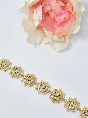 Floral Kundan Matha Patti image 2