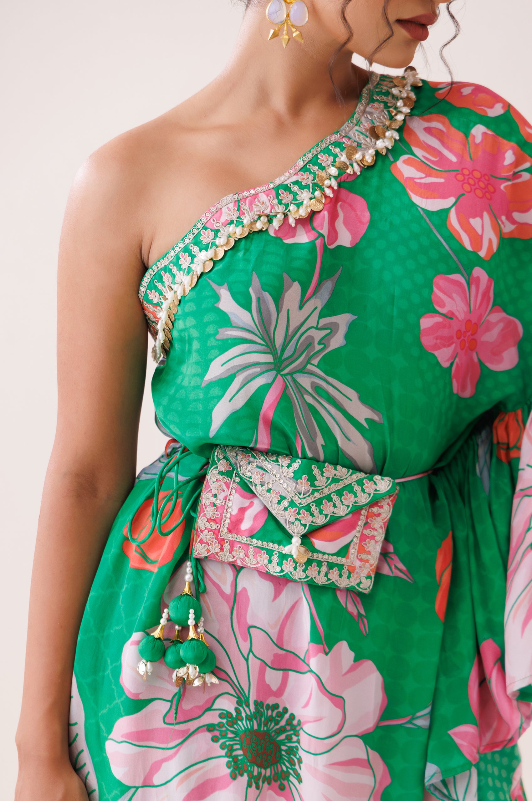 Green One-Shoulder Co-ord Set image 4