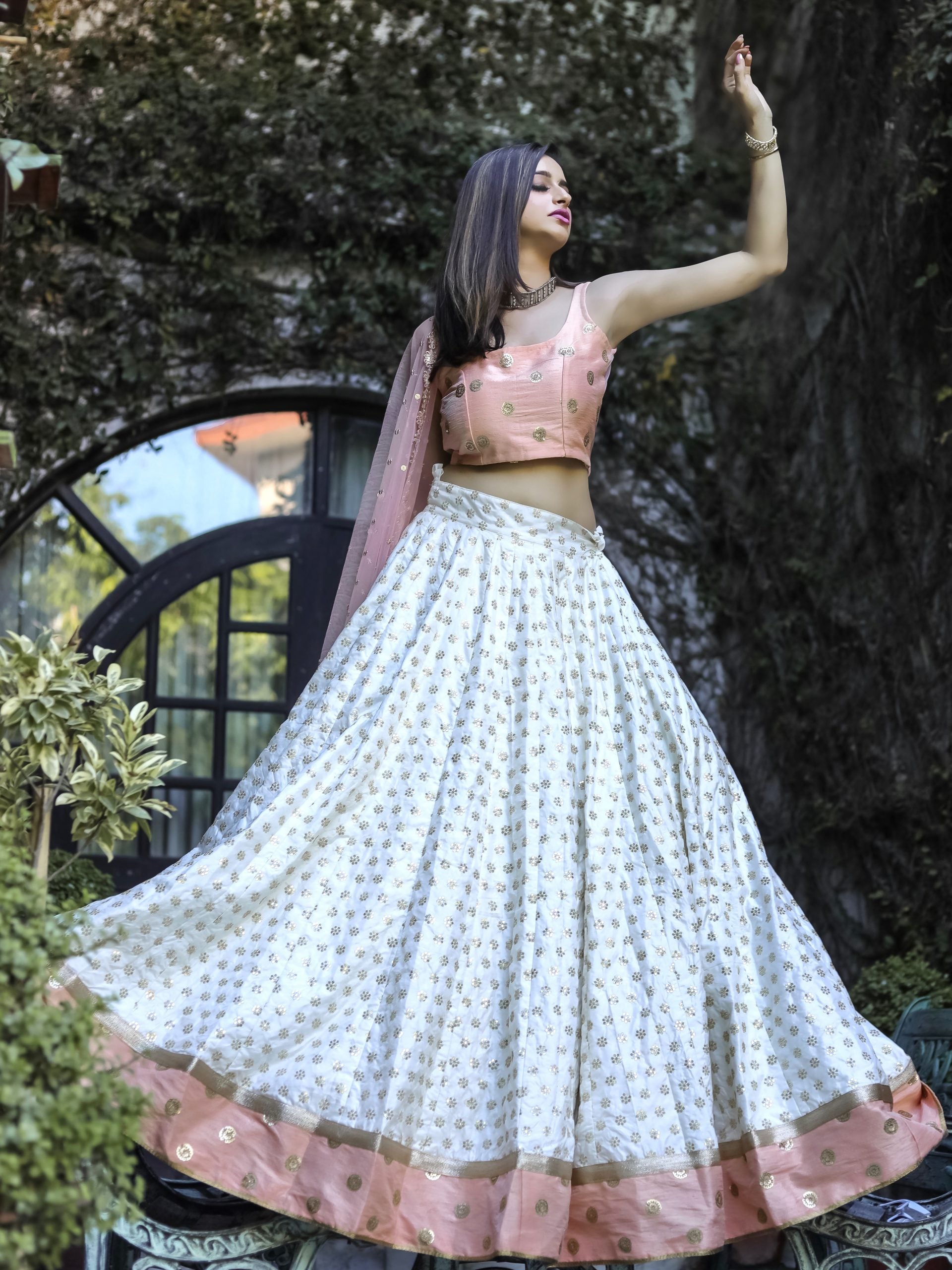 White and Peach Lehenga Set - L image