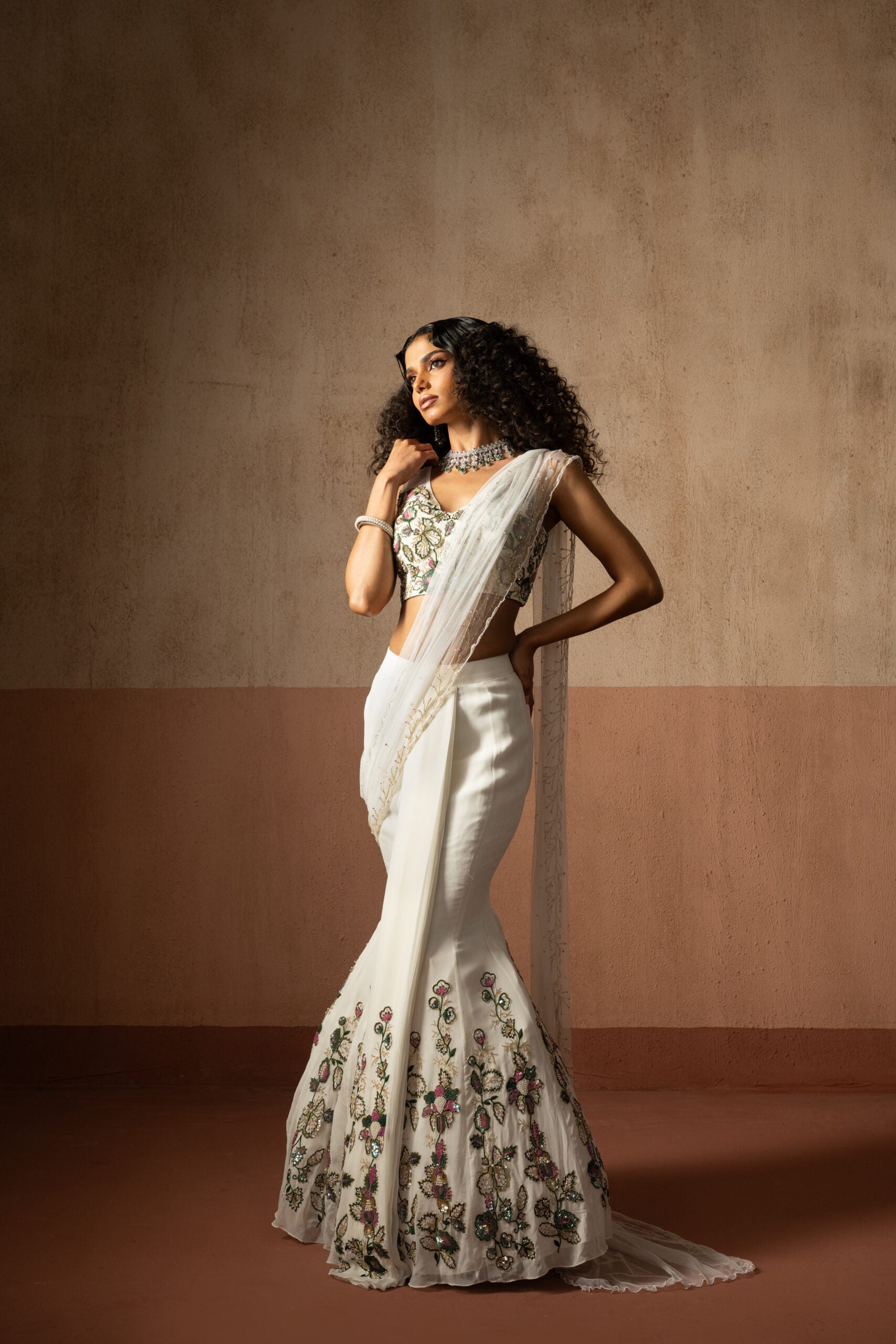 Fish Style White & Multicolored Hand Embroidered Georgette Fishtail Saree image 2