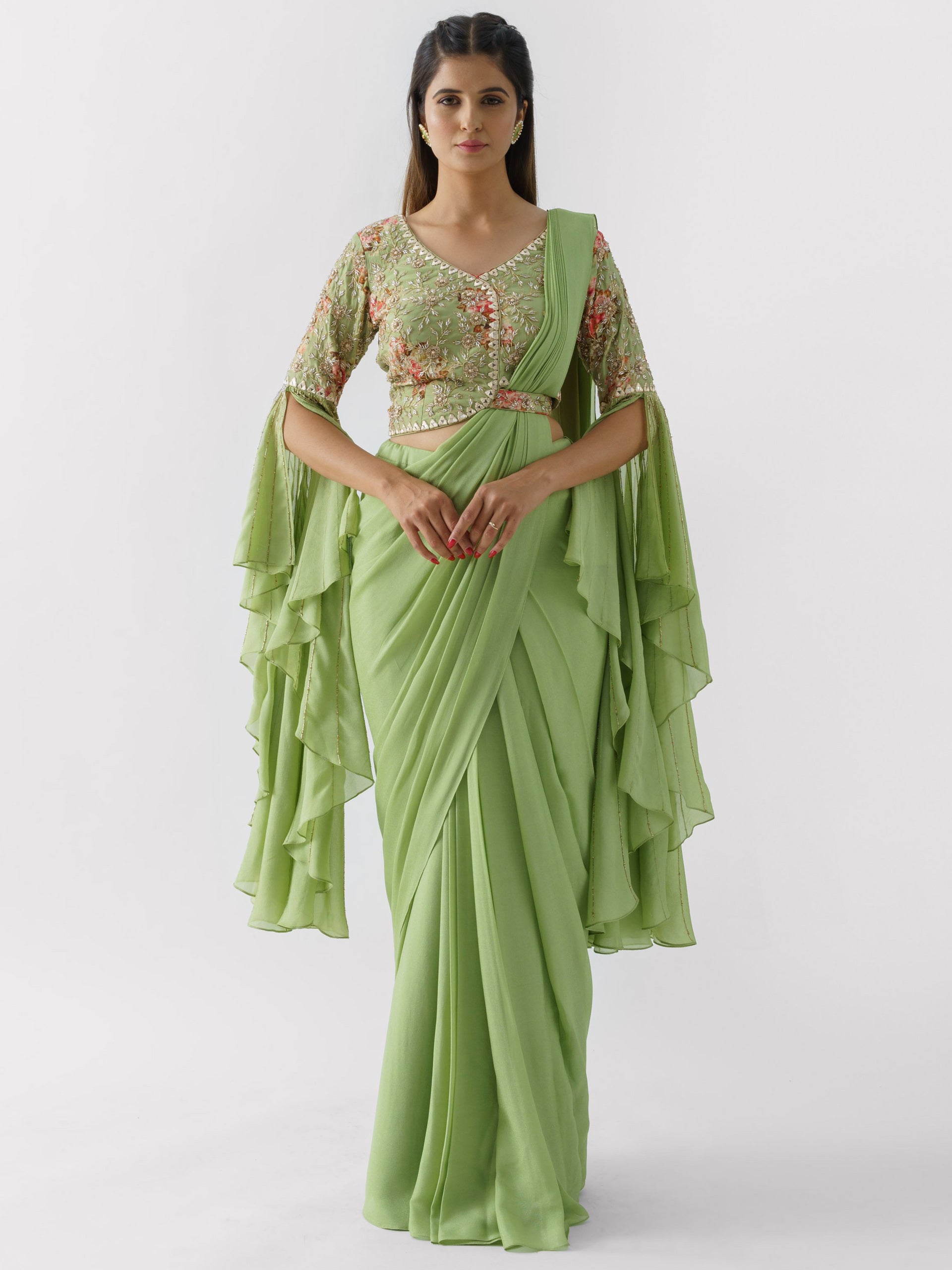 Green Pre Drape Saree Set image 0