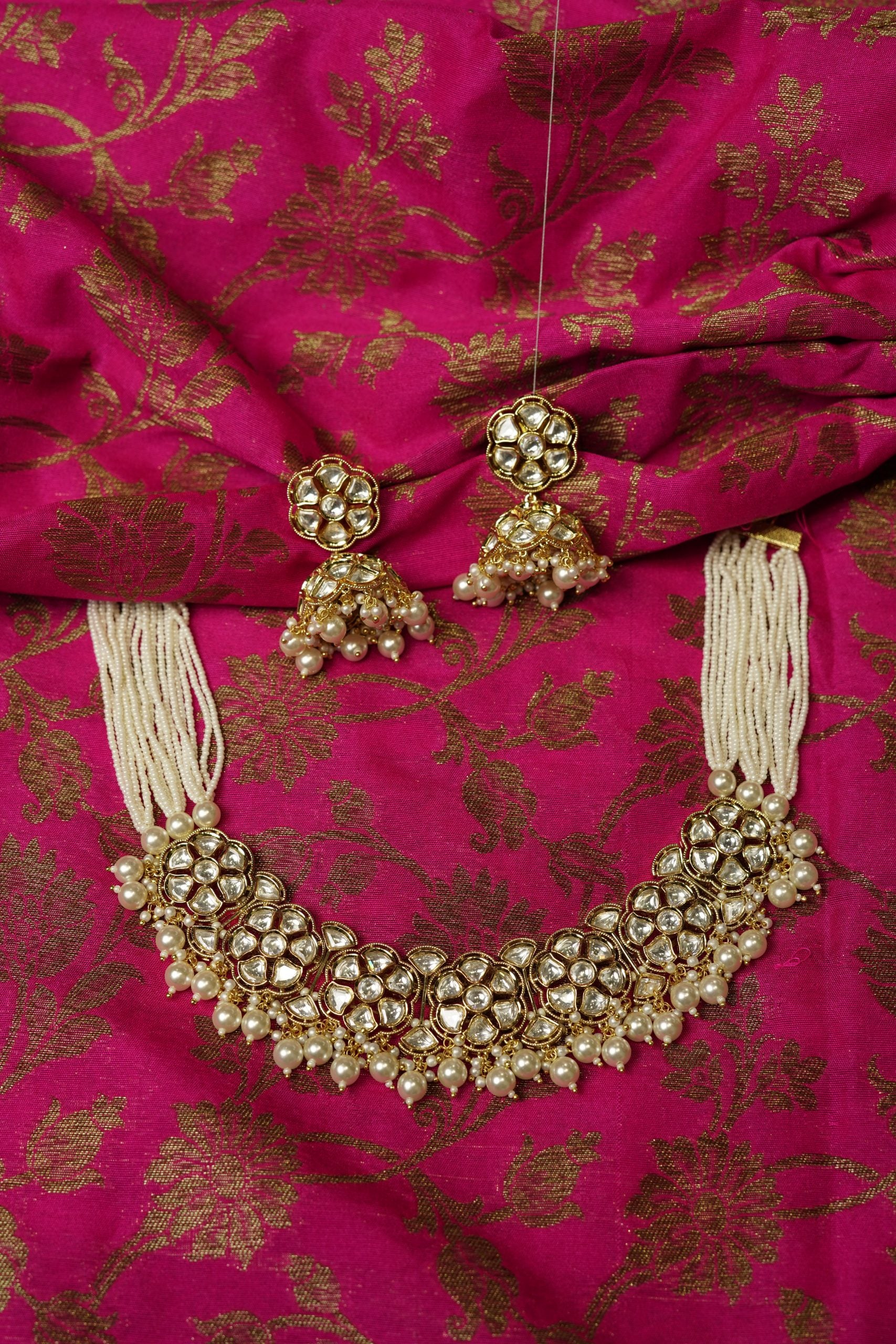 White Pearl Choker Set image 4