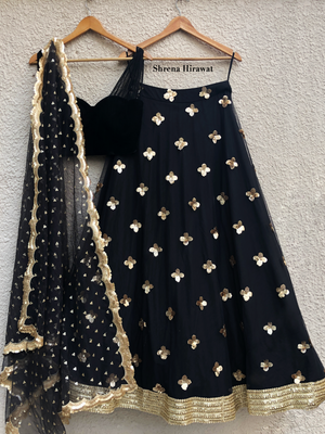 Black Velvet Blouse With Black Gold Skirt - L image