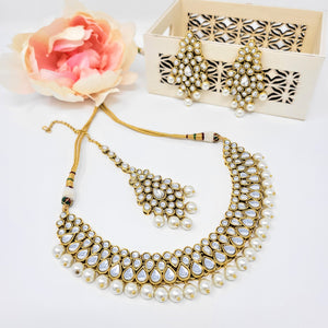 Kaeya Necklace Set image 0