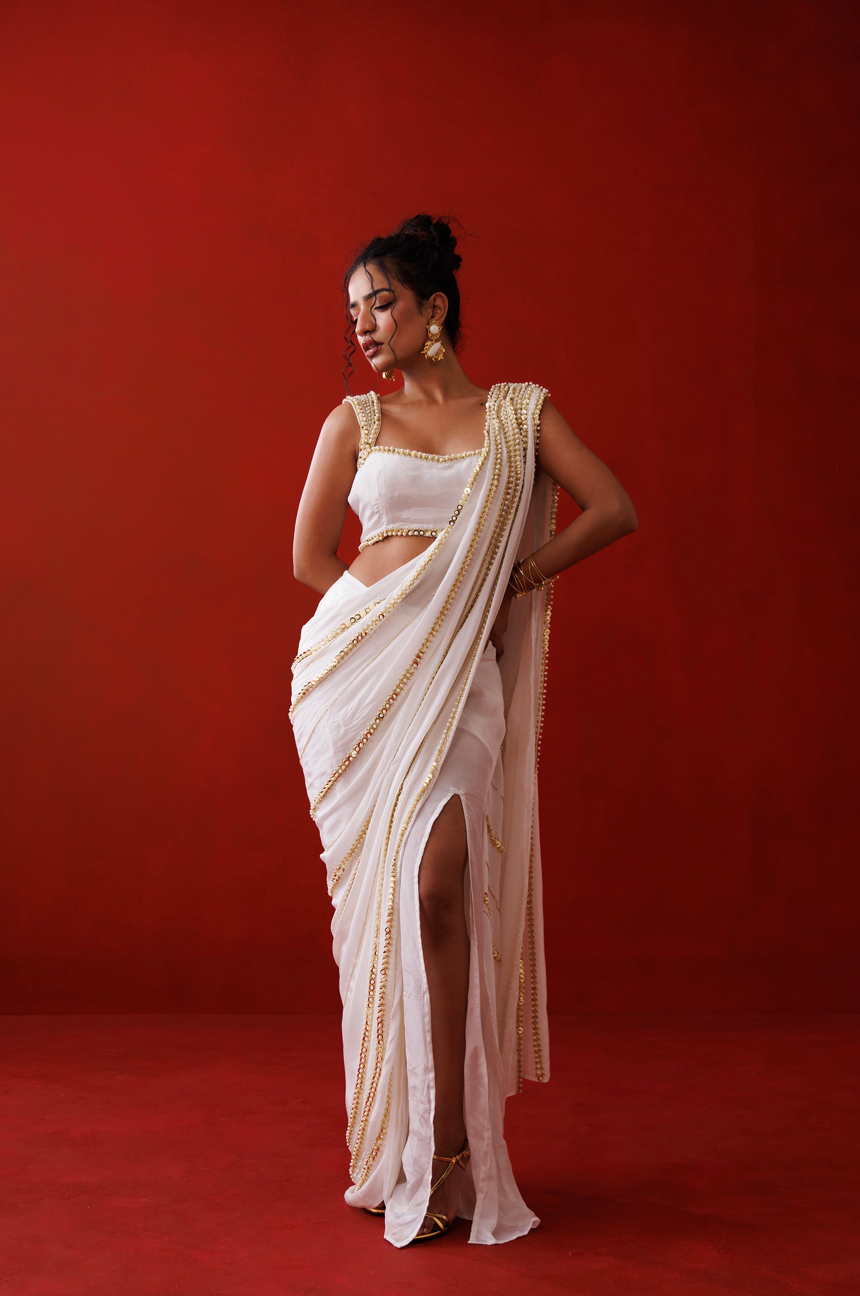 Ivory Slit Saree - S image