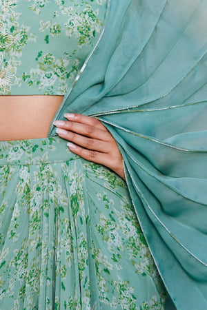 Green Organza Embroidered Draped Skirt Saree Set image 6