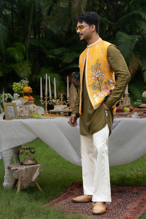 Pitunia Nehru Kurta Set - L image