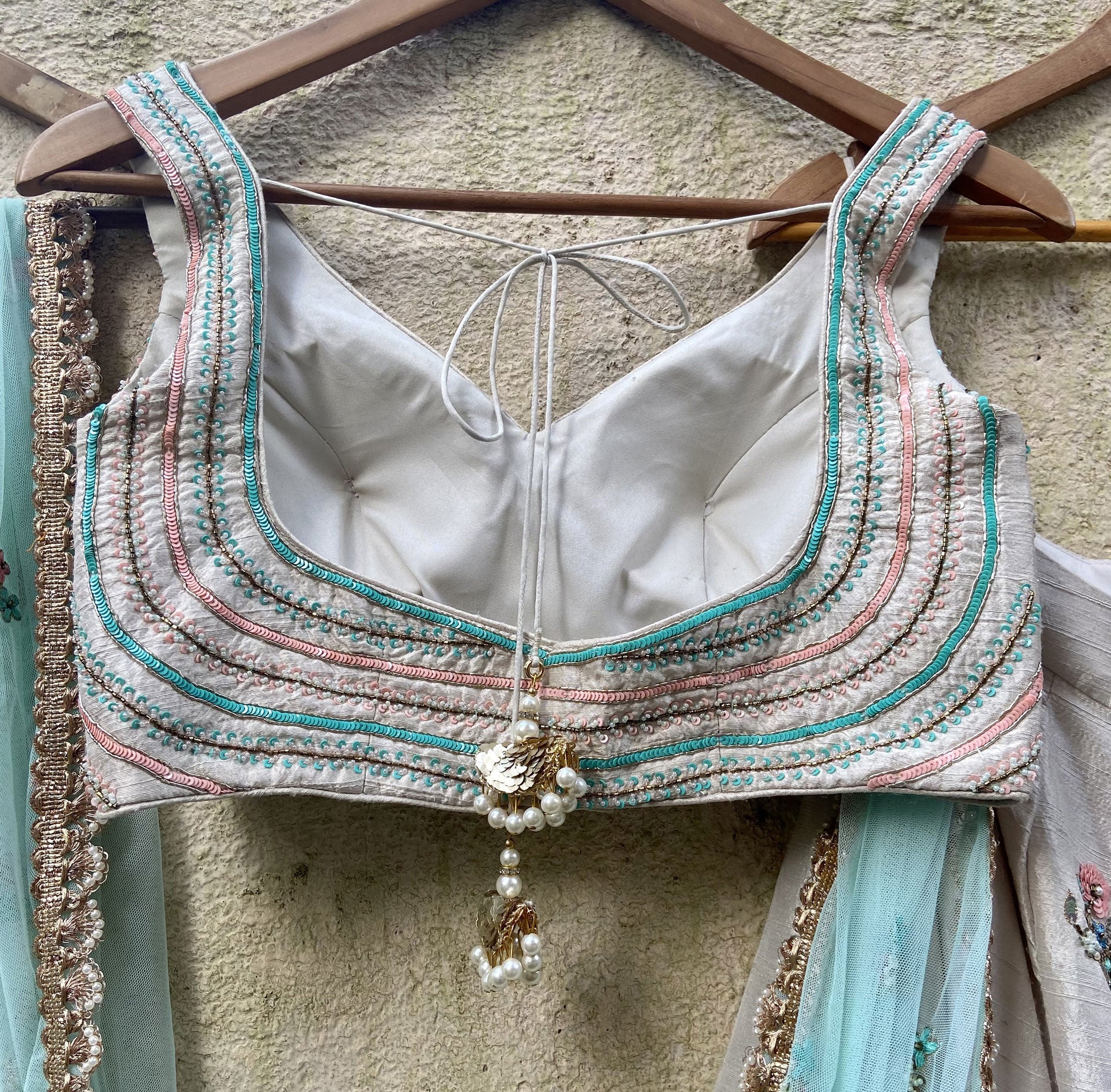 Off-White Floral Embroidery Lehenga Set image 4