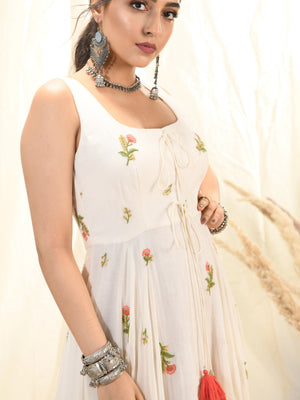 Off-White Asymmetrical Kurta Dress image 3