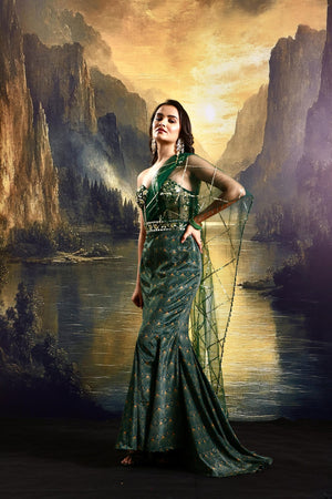 Ashley Gown image 5