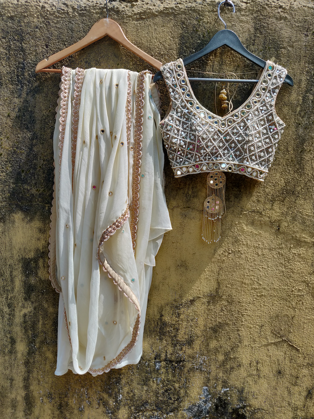 Ivory Mirror Saree - S image