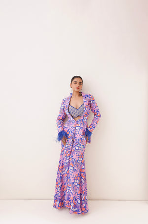 Saphire Power Suit image 4