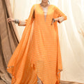 Mango Bandhni Kurta and Cape Set image 0