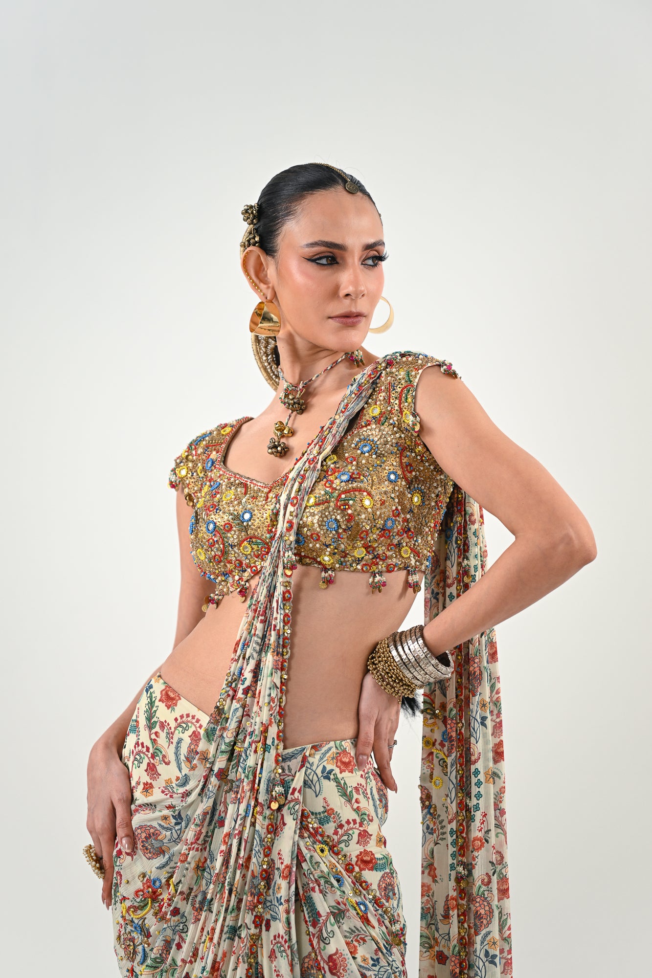 IB PRE STITCHED SAREE PAIRED WITH EMBROIDERED BLOUSE image 3