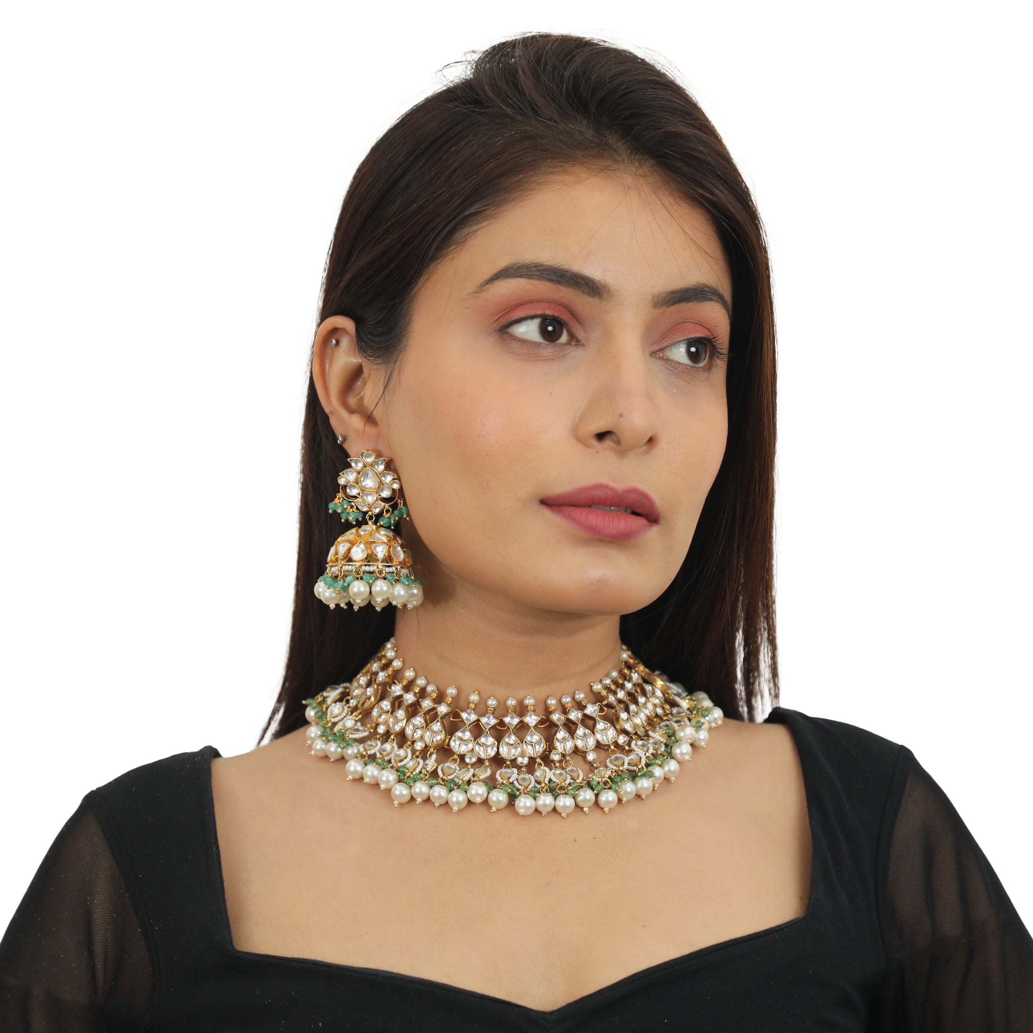 White Stone And Green Emerald Necklace Set image 3