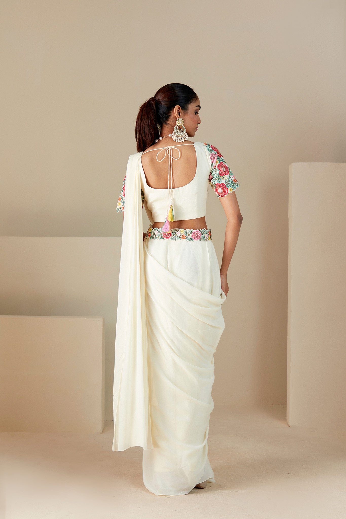 Thread Embroidered Off-White Pre-Drape Saree image 1