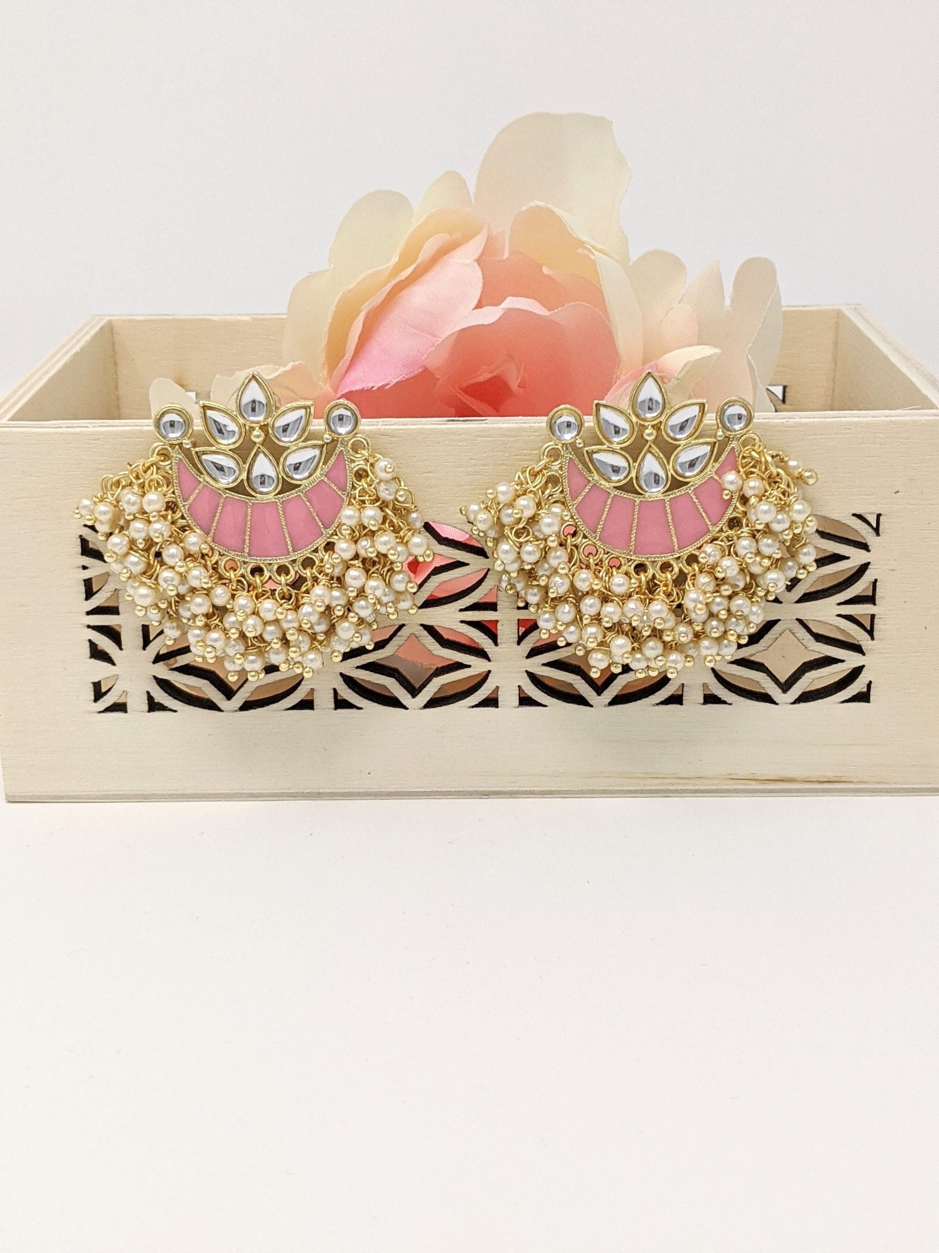 Luna Earring - Pink image